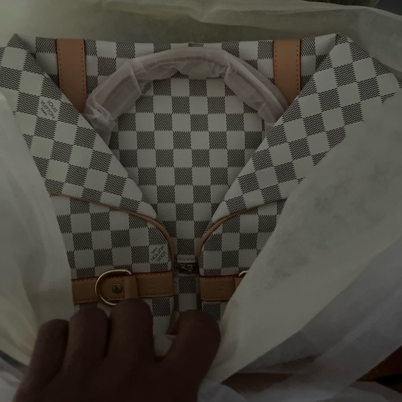 DUFFLE BAGS 🥰🥰 - Picture 3 of 4